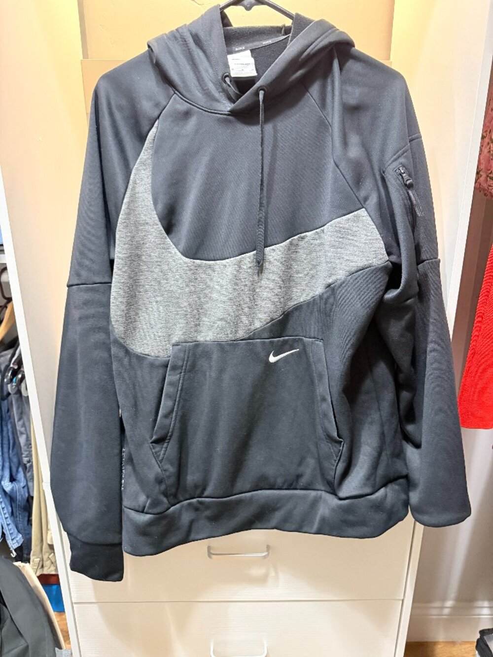 Nike Therma-FIT Big Swoosh Hoodie - Black/Grey w/ Arm Zip Pocket-